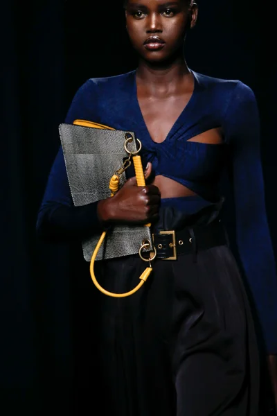 Look 83